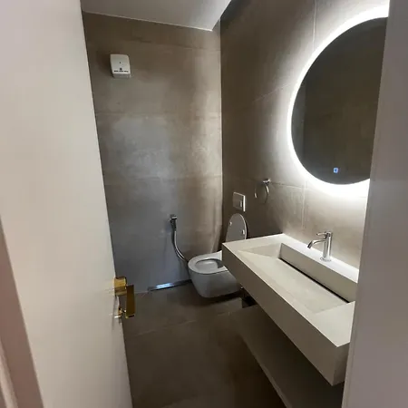 Apartment The Chic