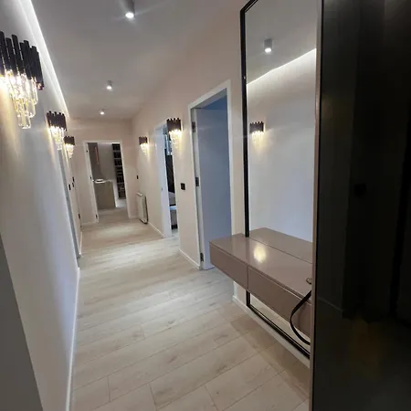 Apartment The Chic